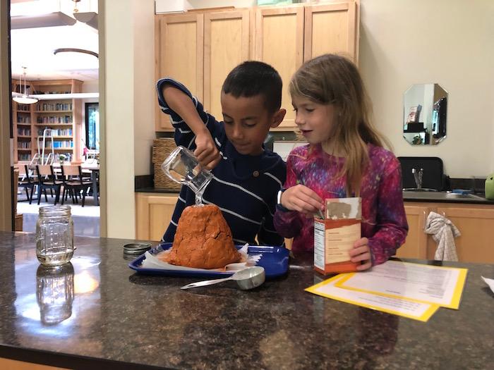 The Montessori Guide: Reality vs. Fantasy 5 The Montessori Guide: Reality vs. Fantasy 5