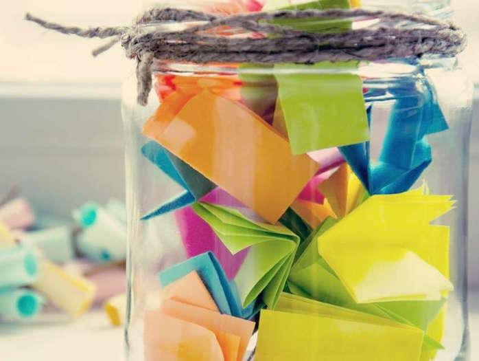 10 Screen-Free Activities for Children 1 Memory Jar