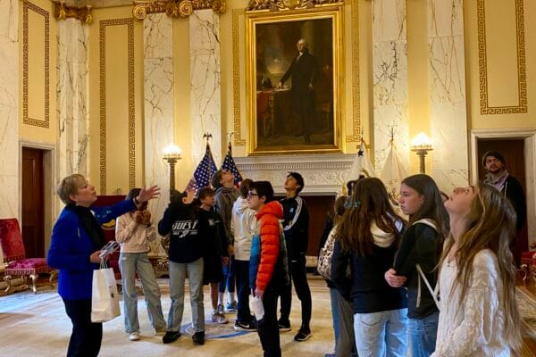 The Great Debate: Middle School Heads to the Rhode Island State House
